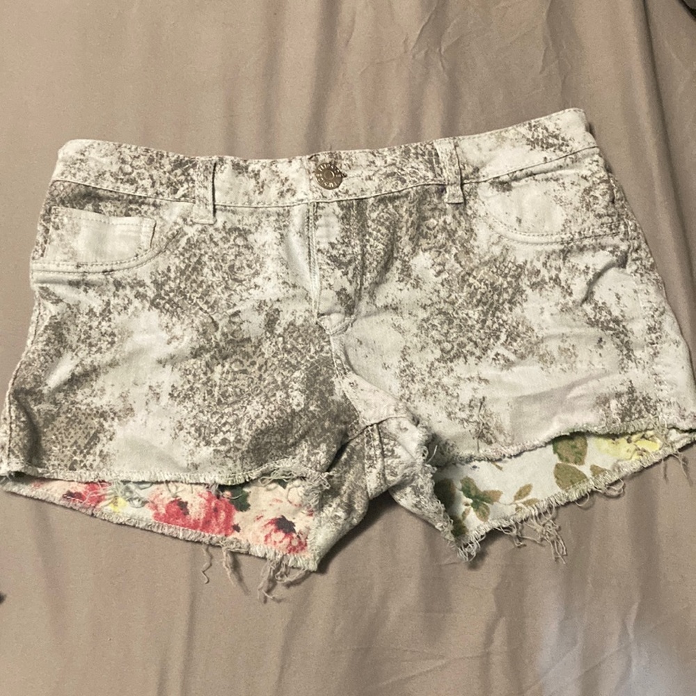Flip Side Jean Shorts